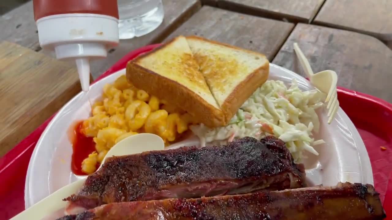 Beachcomber BBQ & Grill