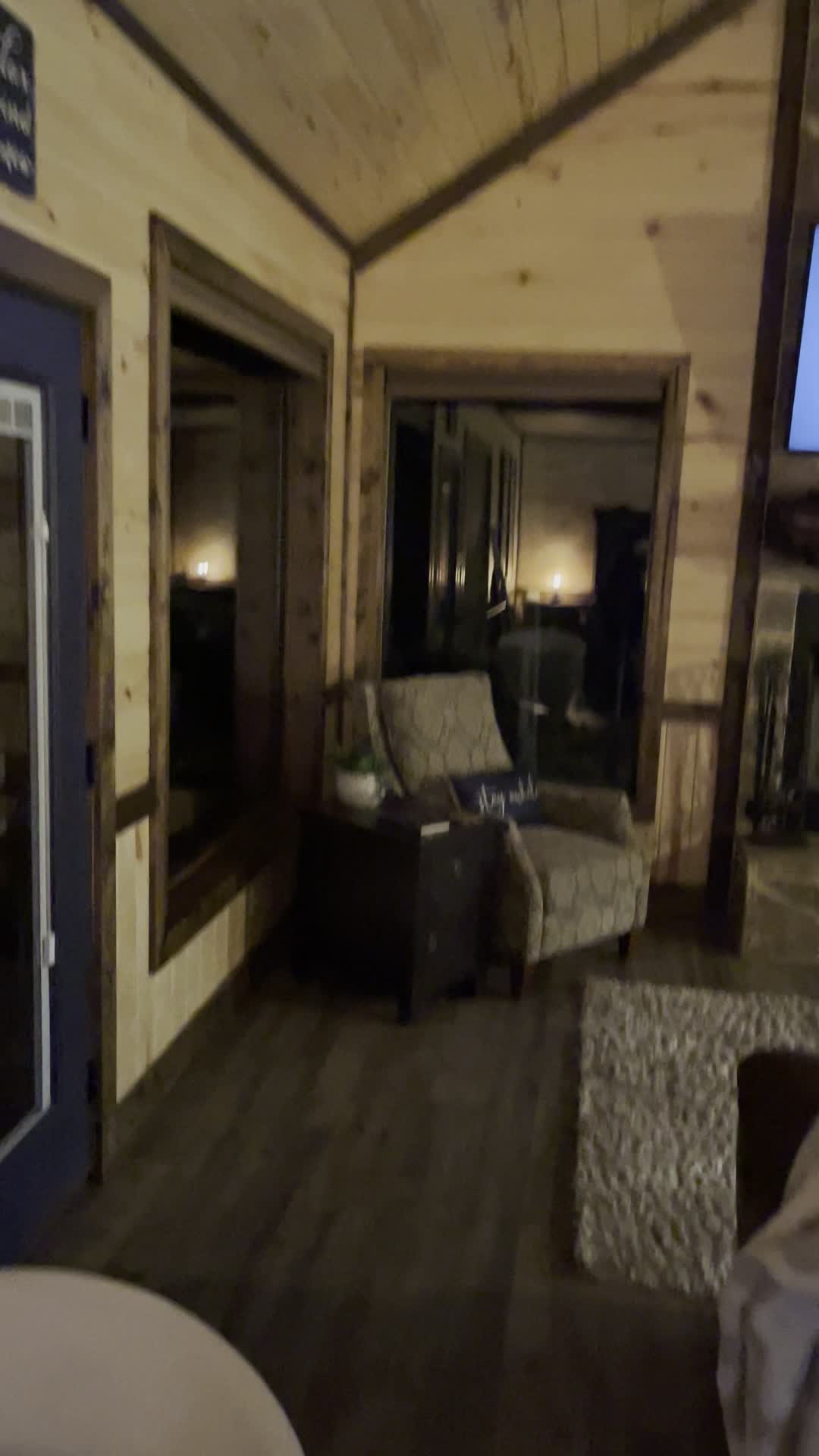 City Moment · Wills Point