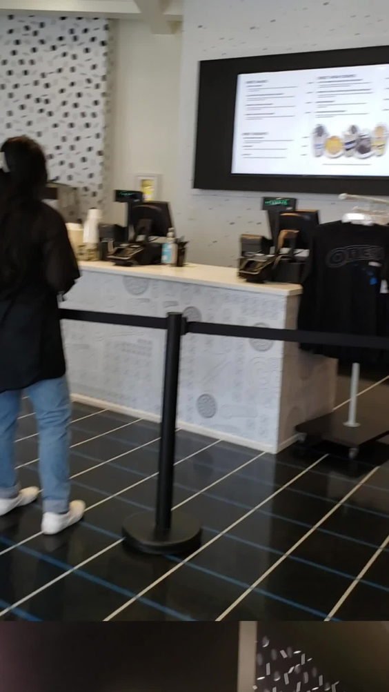 Oreo Cafe