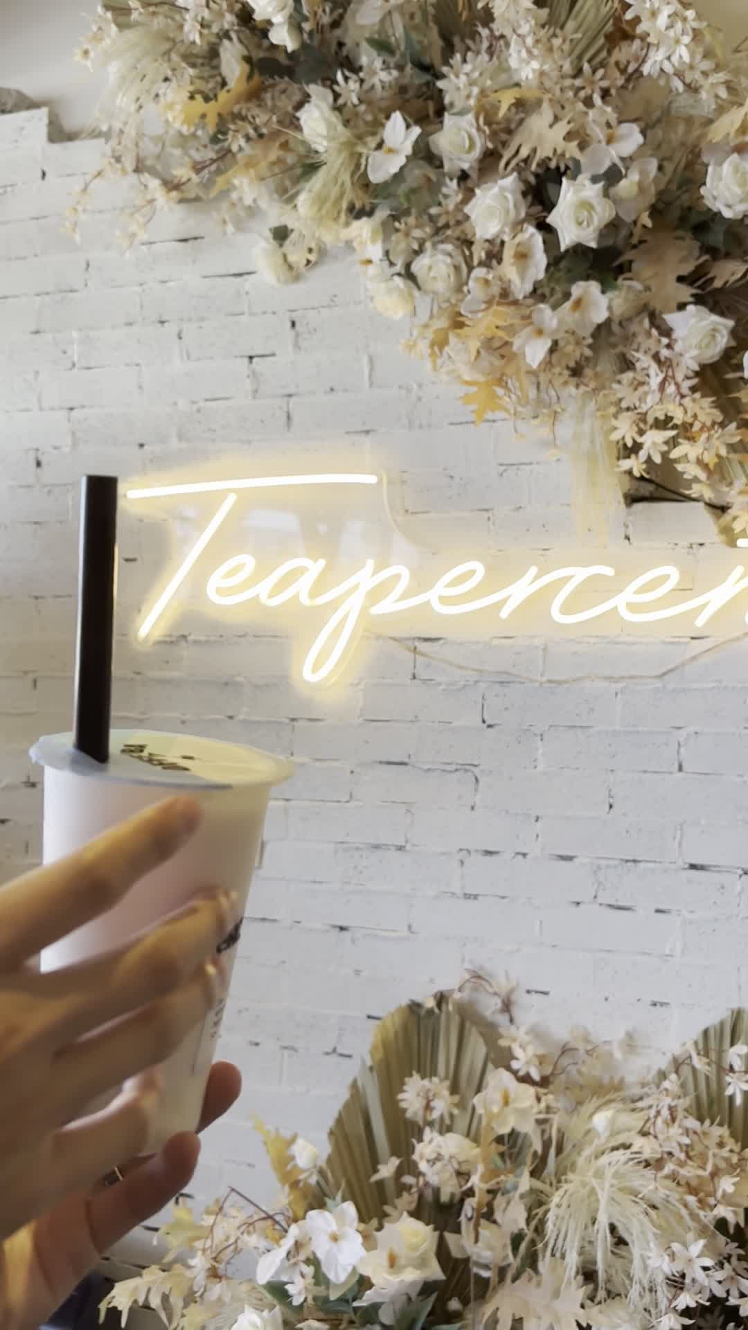 Video review of T% Coffee & Tea