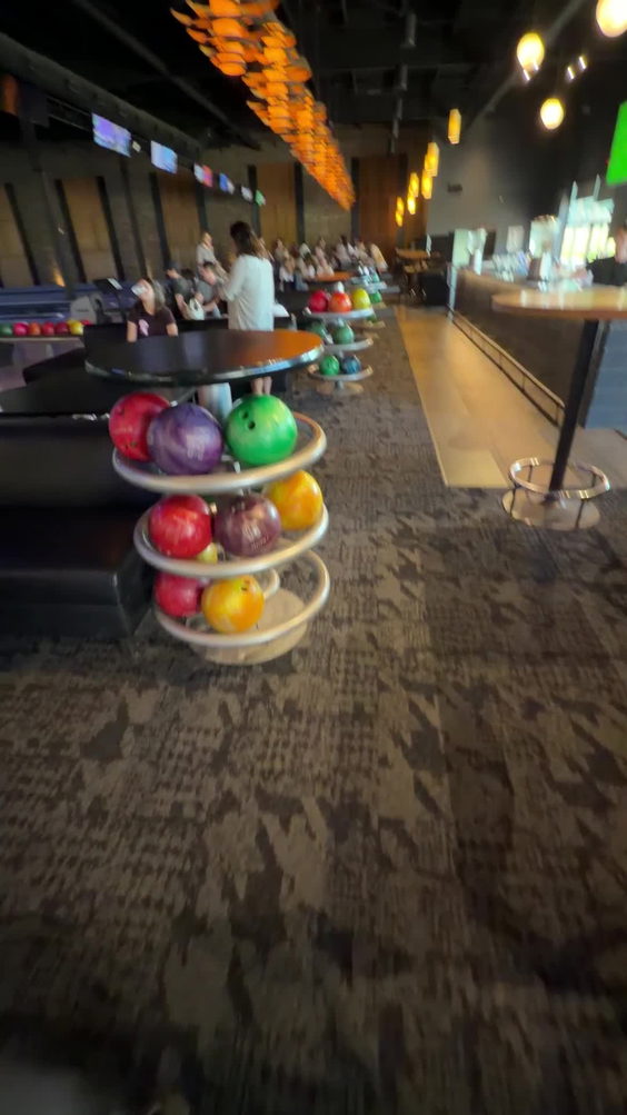 Kingpin Bowlounge