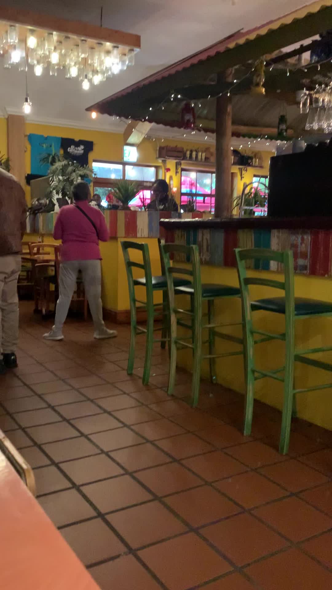 Video review of Banana Jam Café