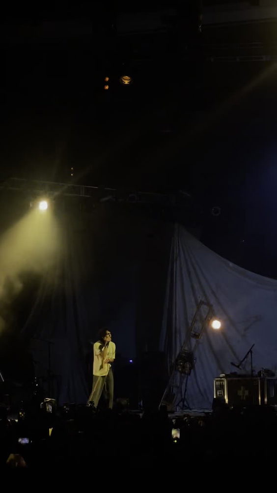 Stage AE