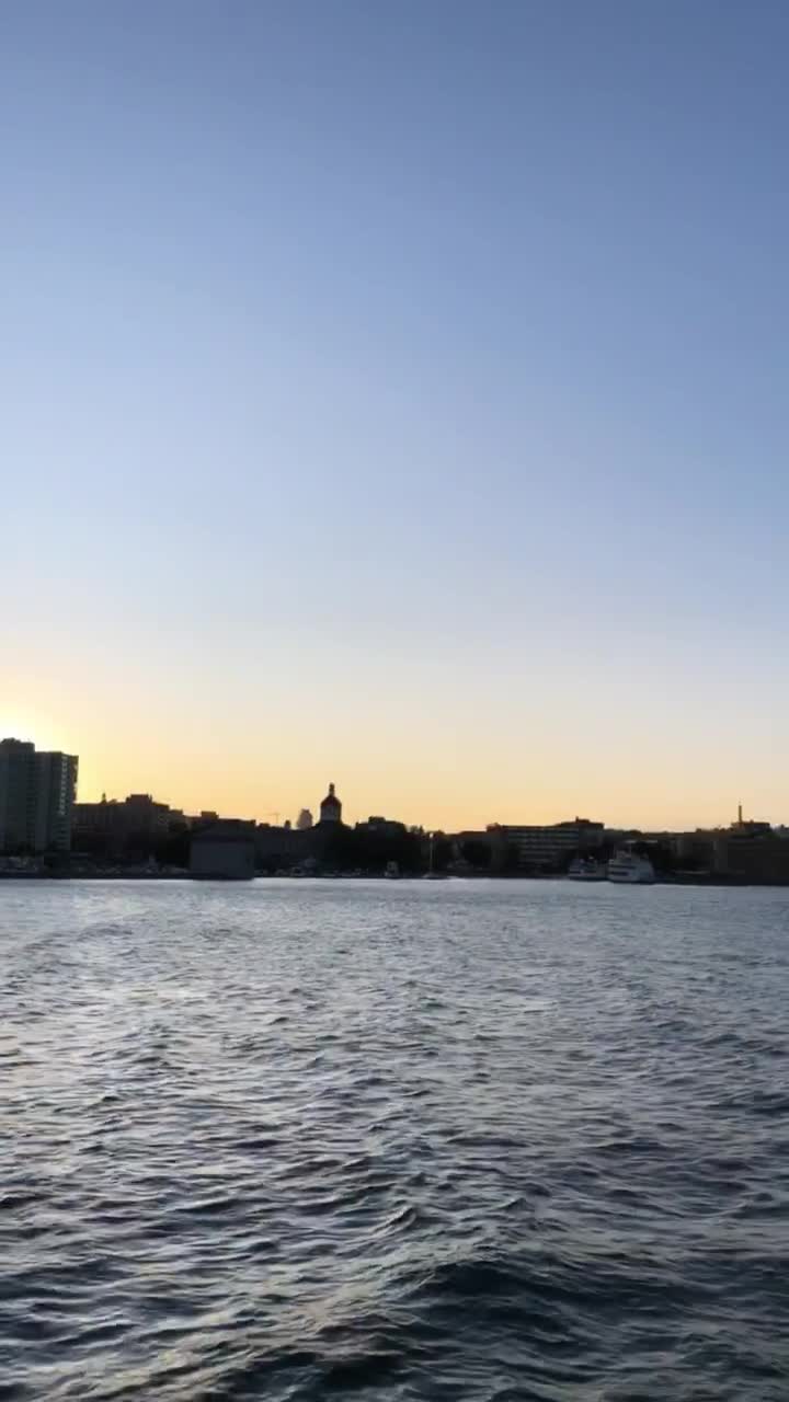 Wolfe Island Ferry