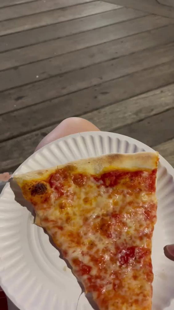 Sam's Pizza Palace