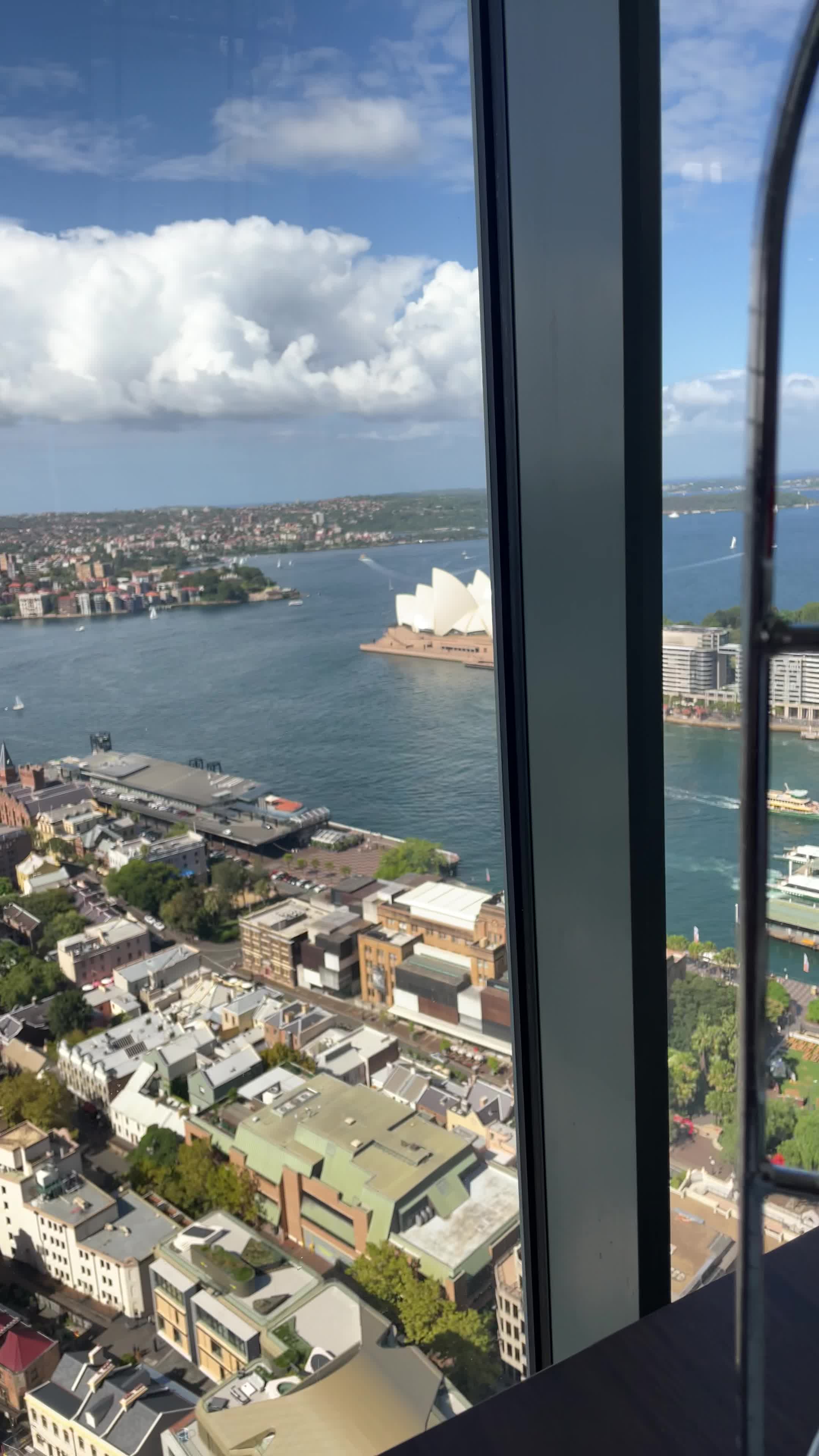 Video review of Shangri-La Sydney