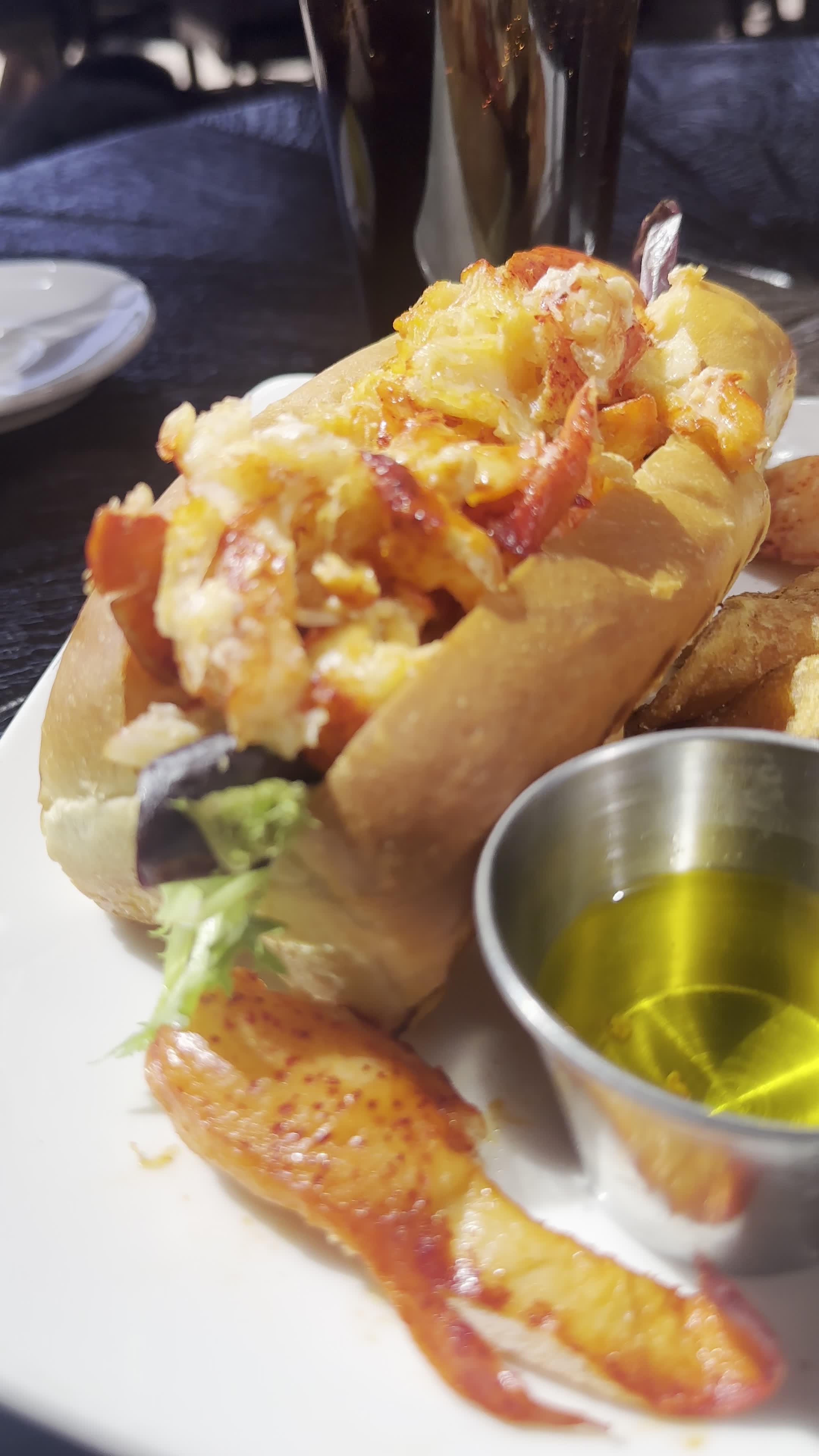 Video review of Cedric's Tavern