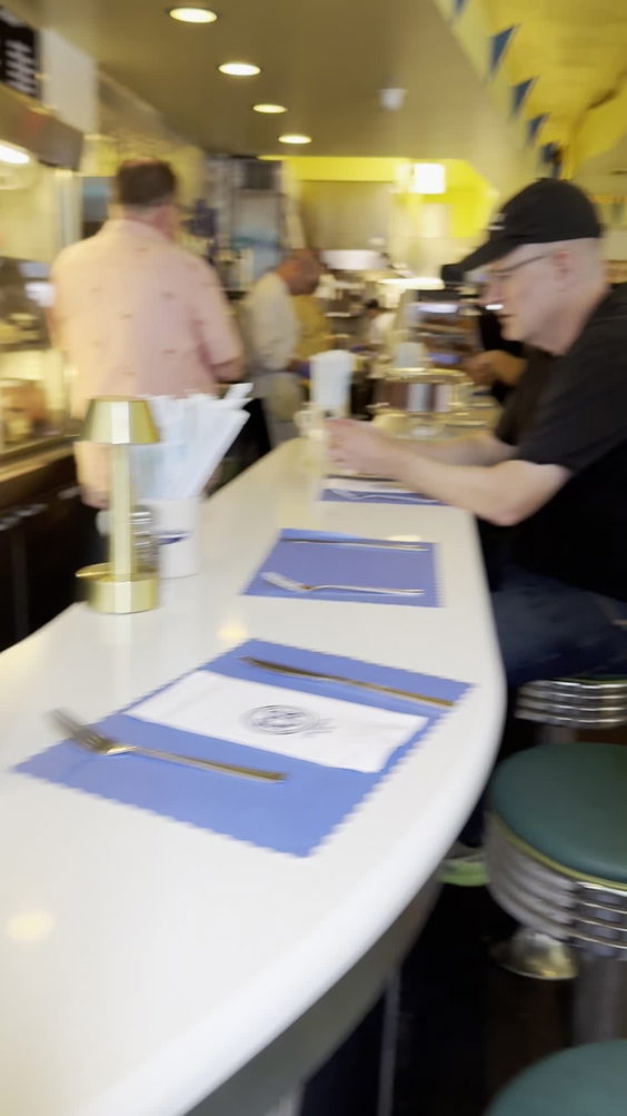 EJ's Luncheonette