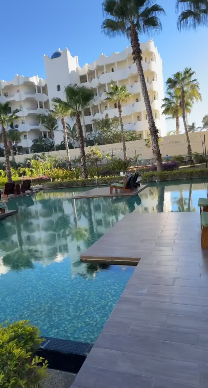 Krystal Grand Los Cabos