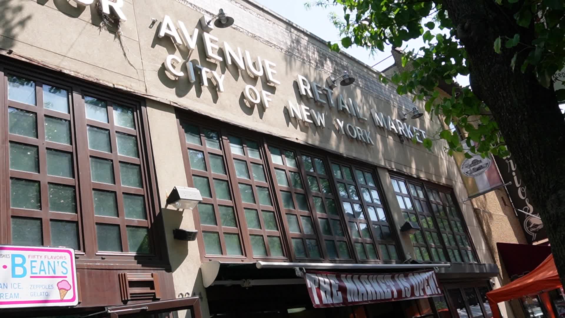 Video review of Arthur Avenue Retail Market