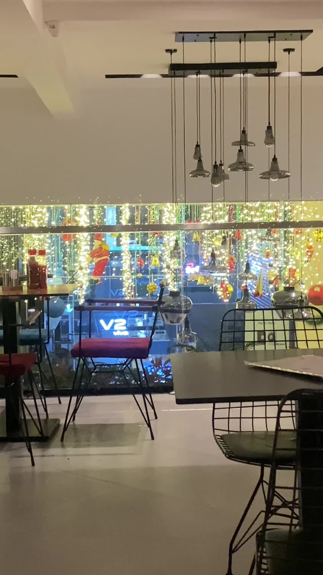 Big Knife Imaara Mall