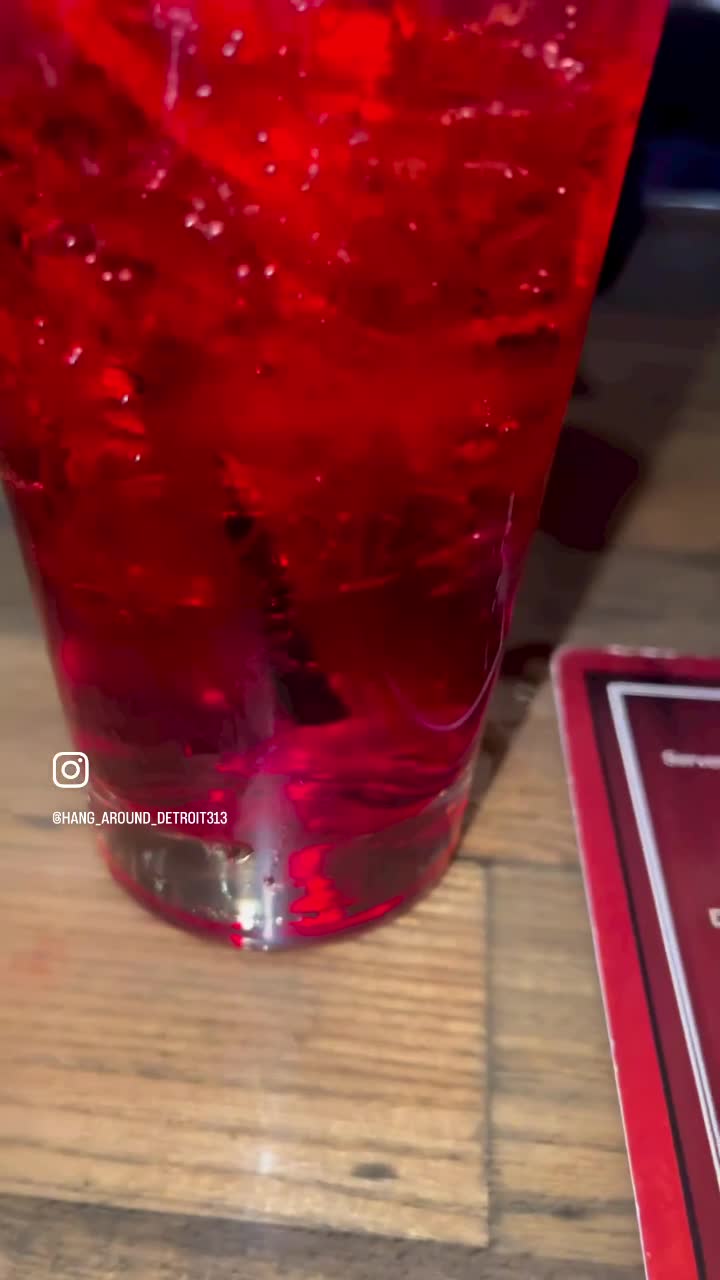 Oakwood Bar and Grill