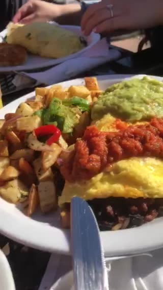 Video review of Half Moon Bay Coffee Co.