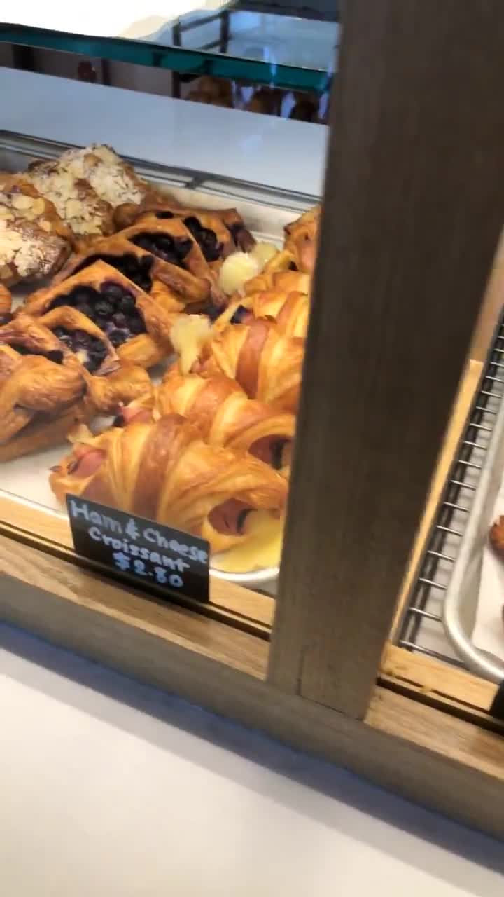 Cream Pan 2