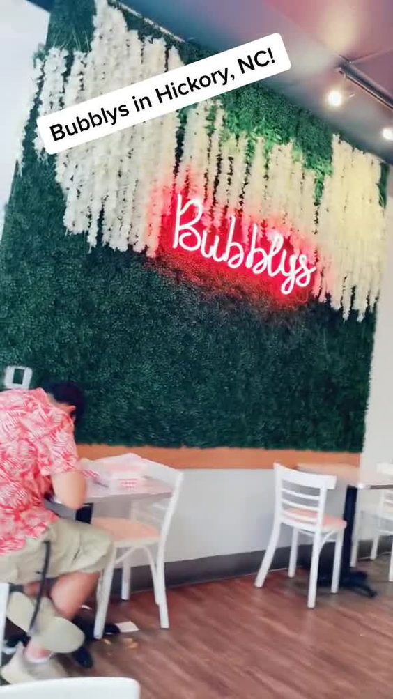 Pho Lodge