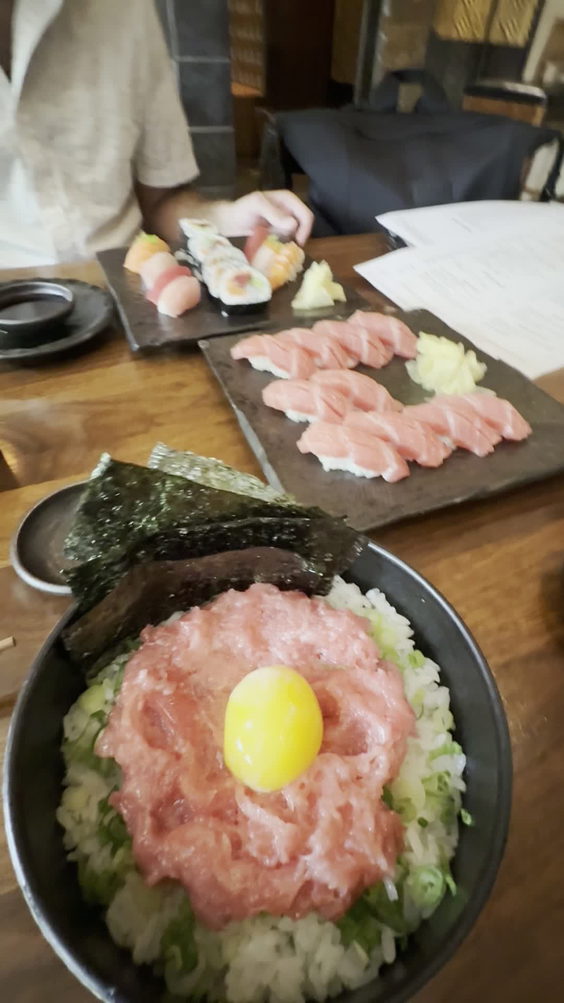 Sushi Den