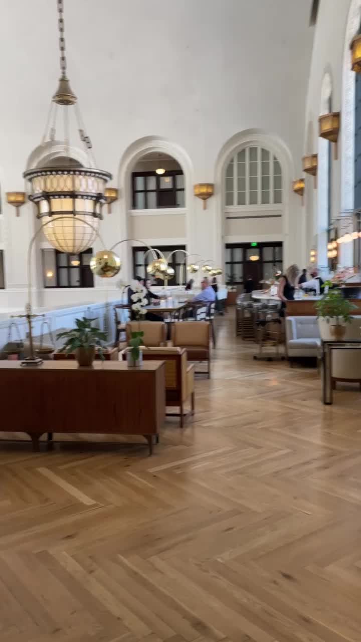 Cooper Lounge