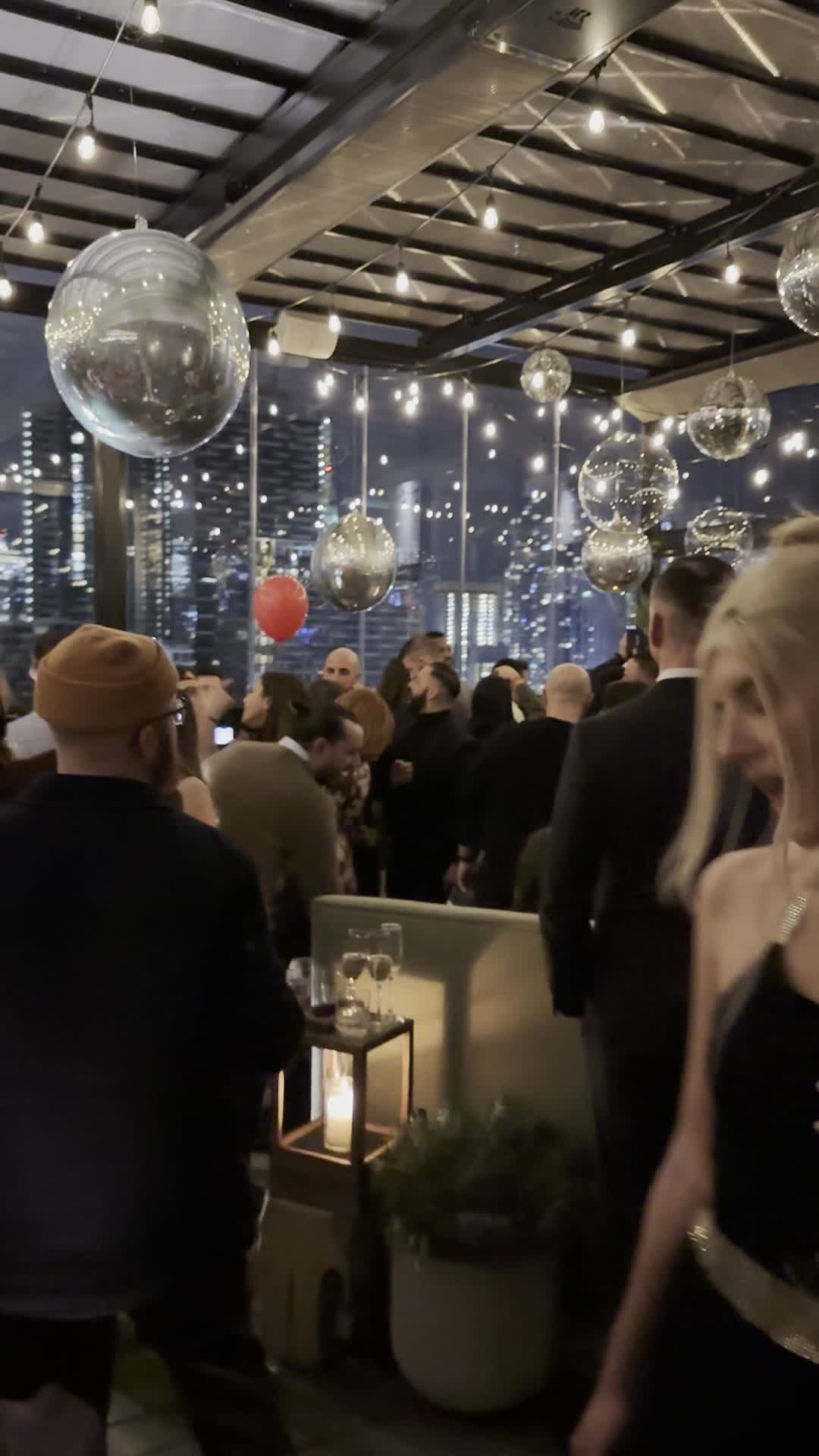 Video review of 1 Hotel Toronto