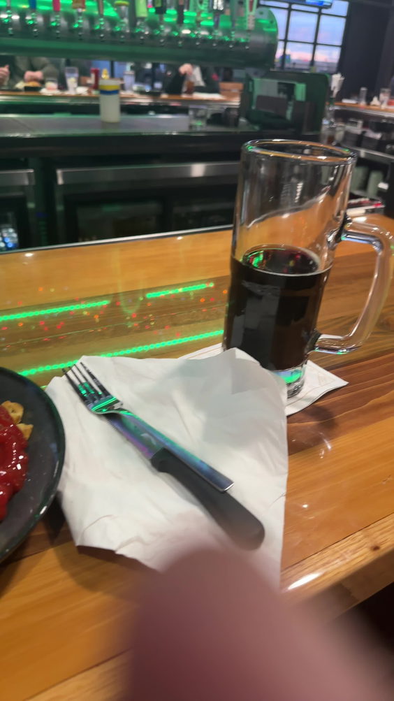 Walk-On's Sports Bistreaux - Arlington Restaurant