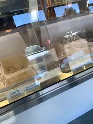 Bendy's Cookies & Cream