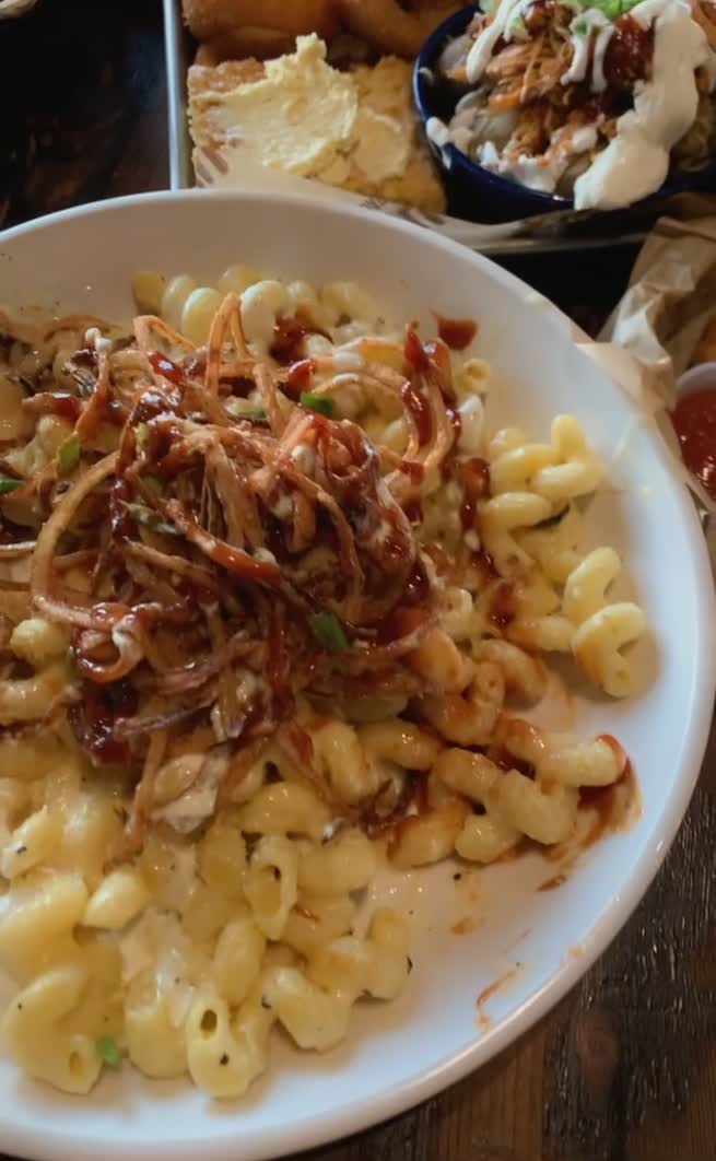 Bull & Bear Roadhouse