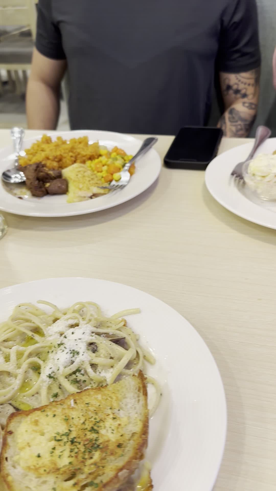 contis bakeshop sm pampanga