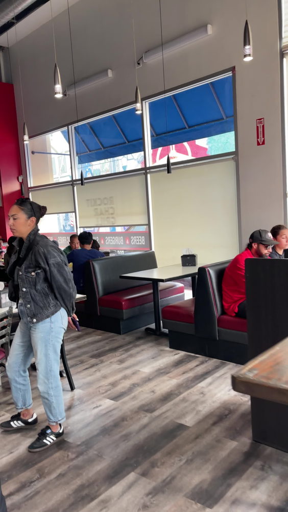 Rockit Char Grill - Burgers & Breakfast Restaurant