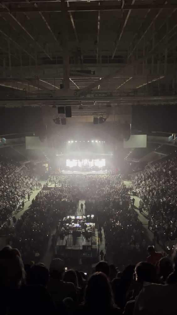 Simmons Bank Arena