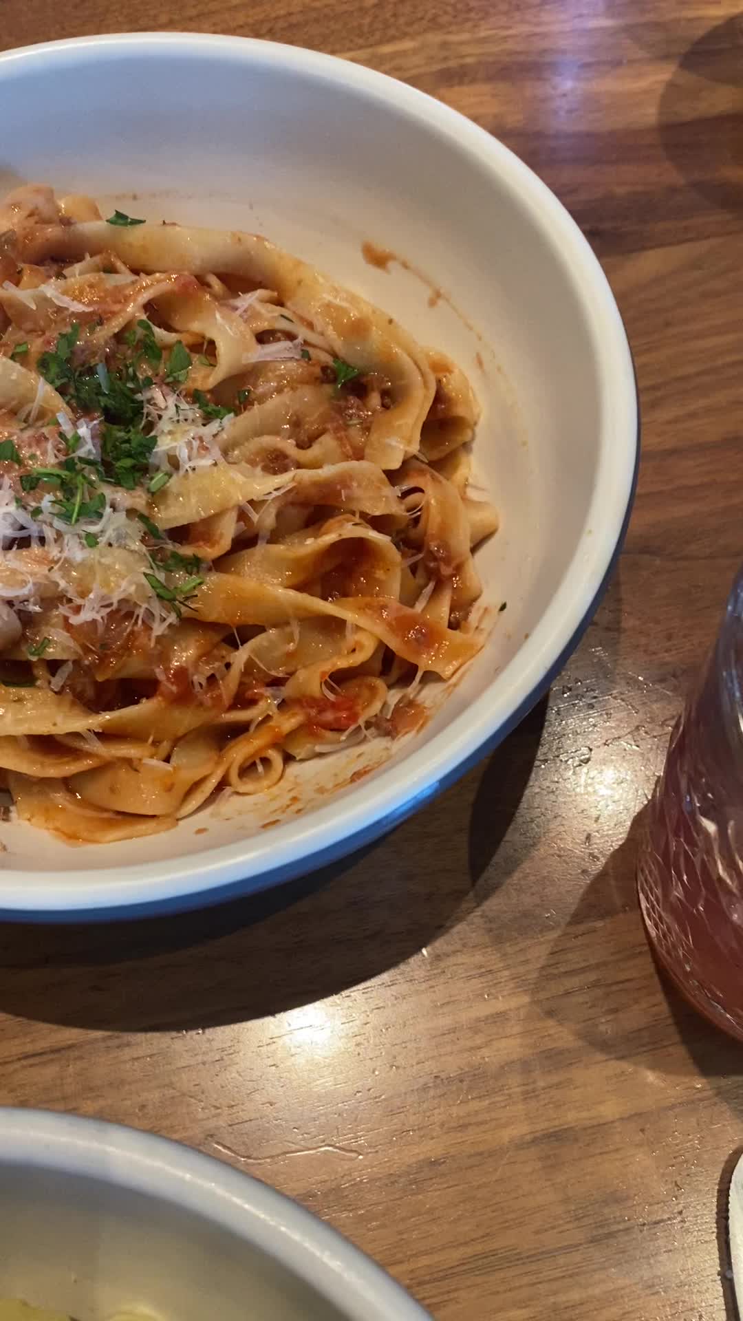 Video review of North Italia