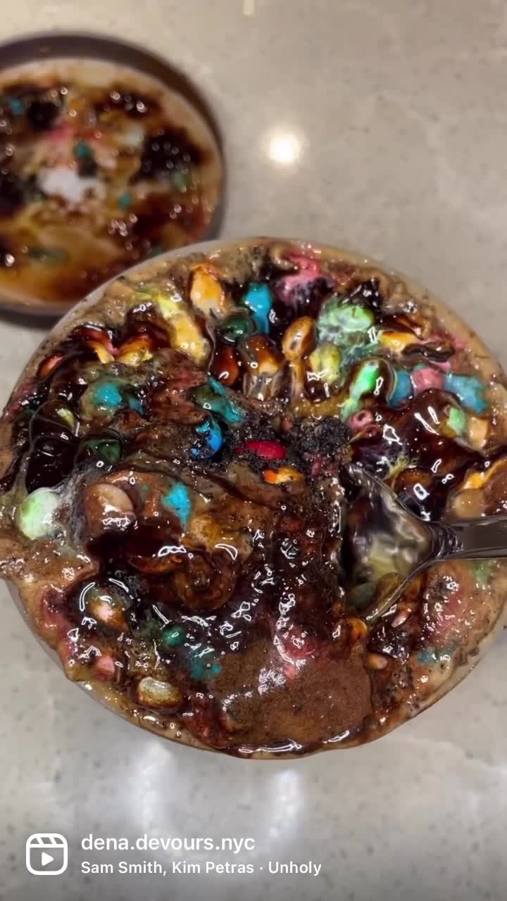 Video review of Caffè Panna