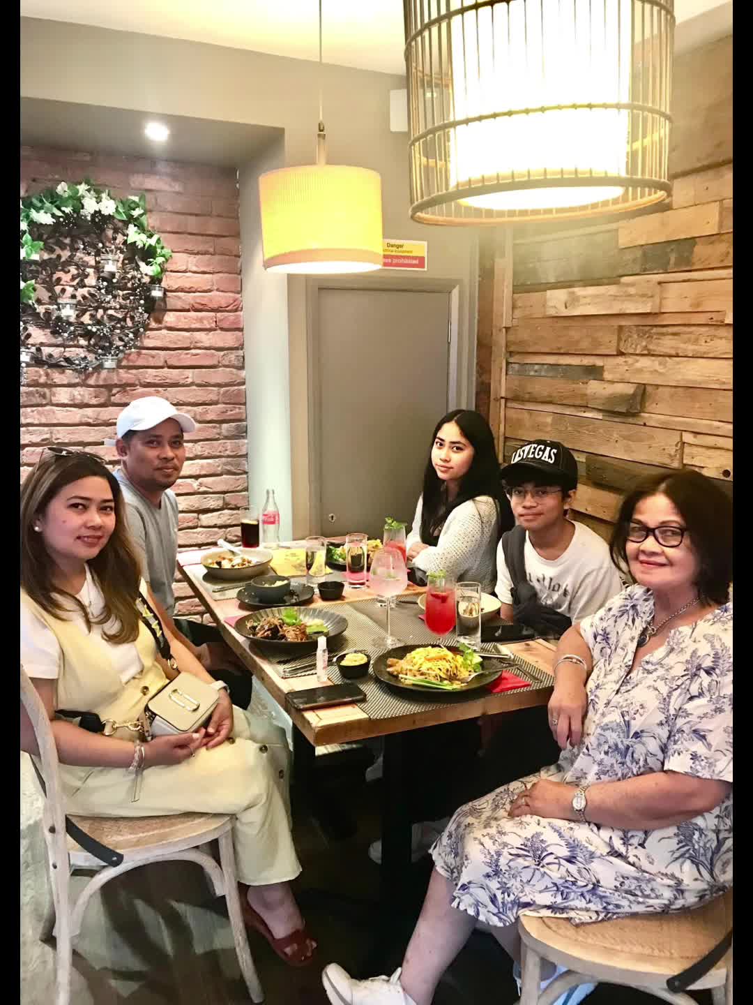 Giggling Squid - Tunbridge Wells