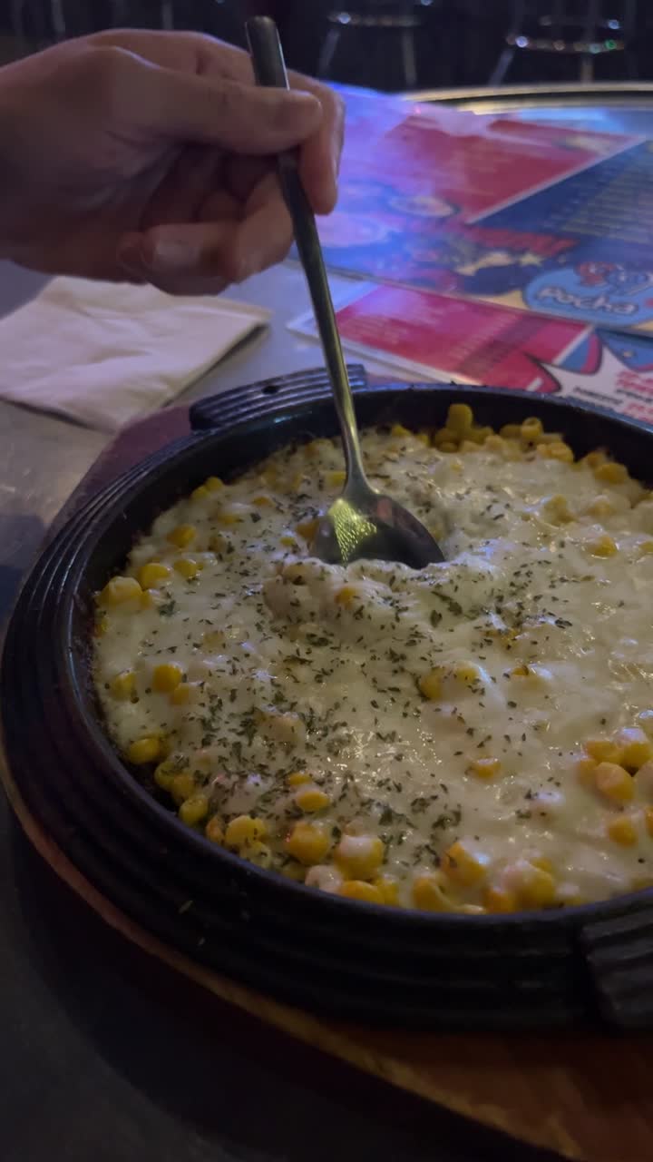 Video review of Ddong Ggo Fushion Pocha