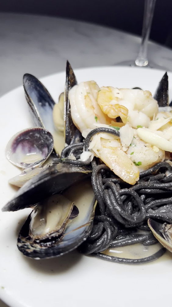 Spuntino Wine Bar & Italian Tapas