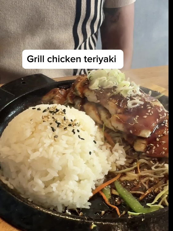 Blue ocean sushi and grill