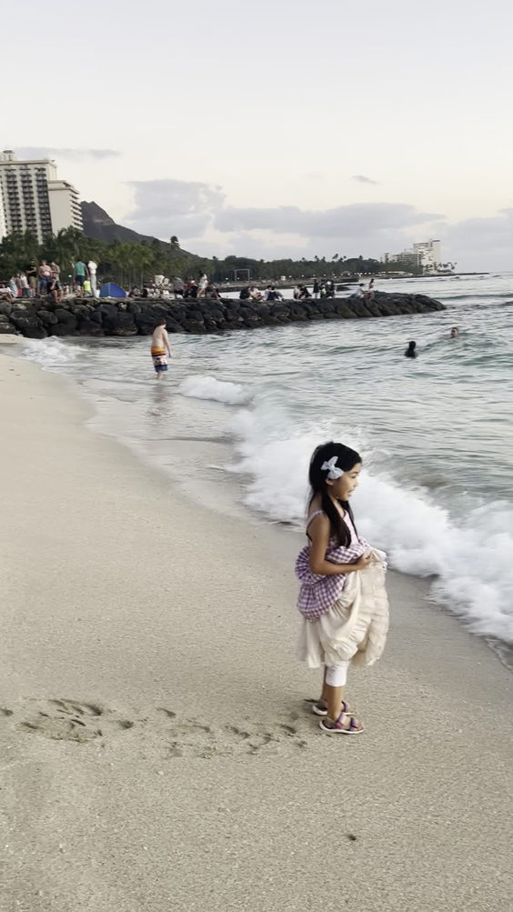 Hyatt Regency Waikiki Beach Resort And Spa