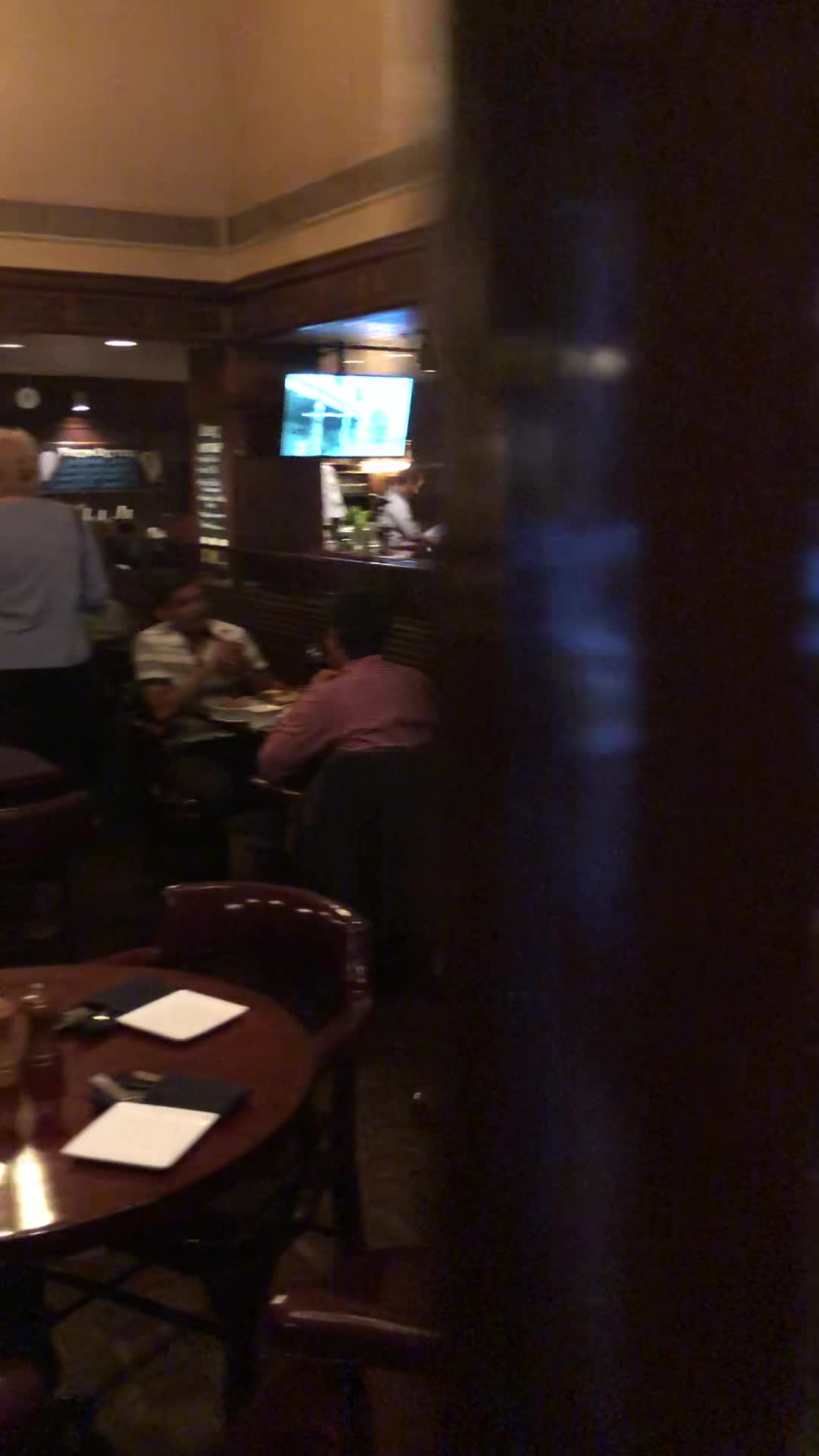 Video review of Shuckers Oyster Bar