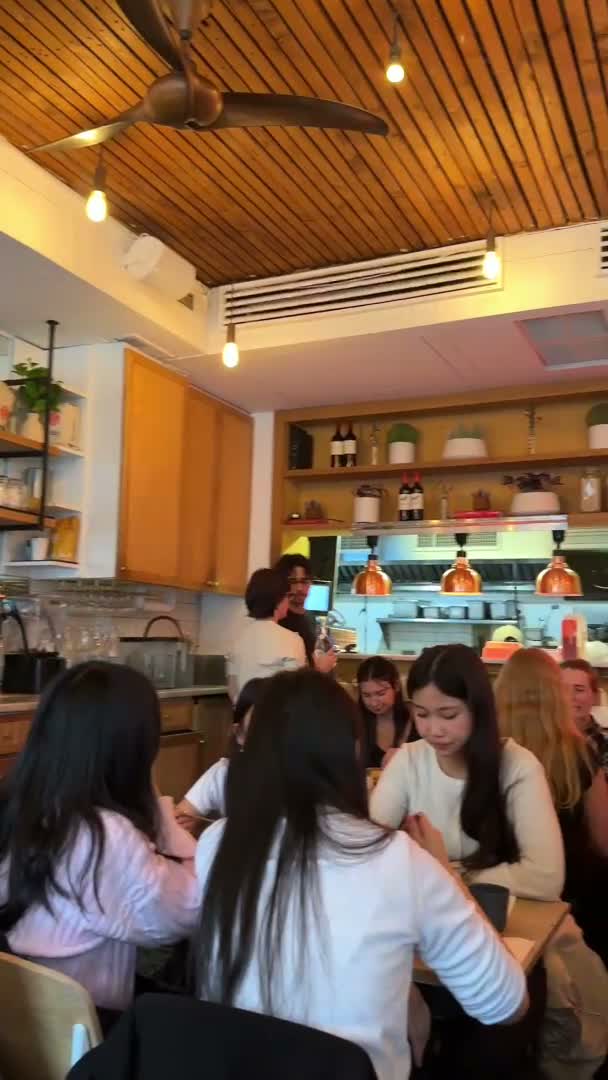 Video review of Little Ruby's Murray Hill