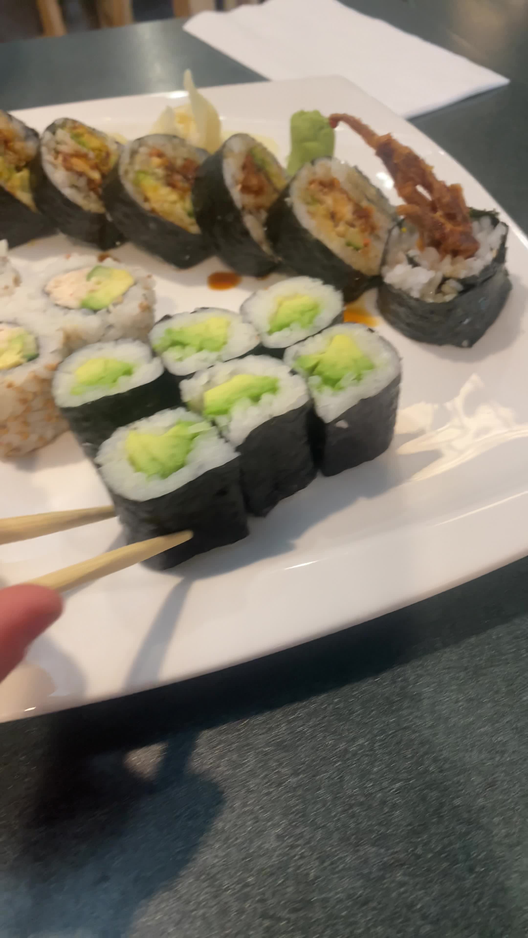 Kamikaze Sushi Bar & Cuisine