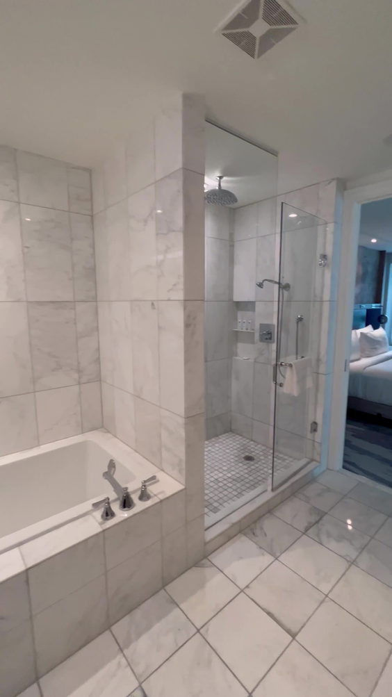 The St. Regis Toronto