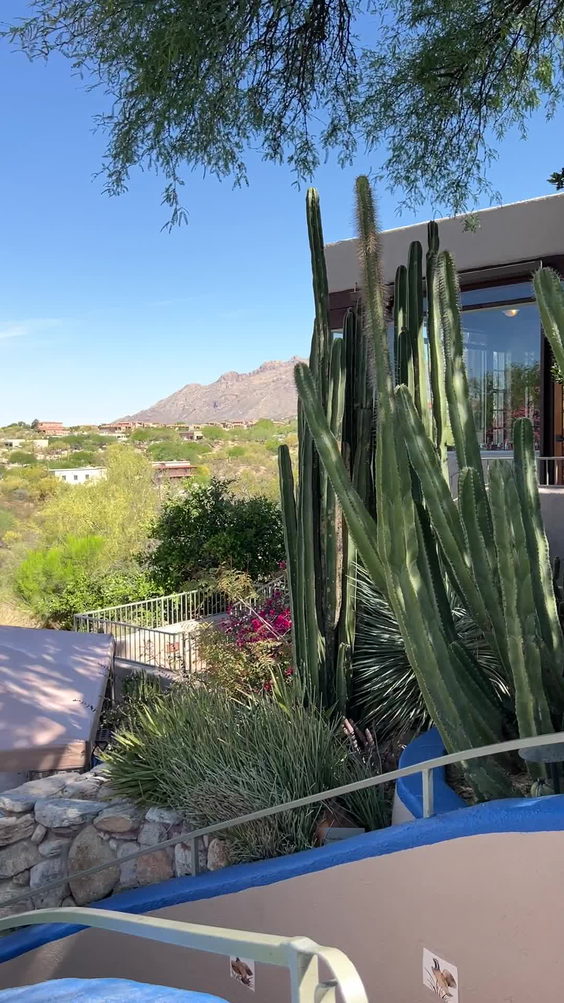 Hacienda del Sol Guest Ranch Resort