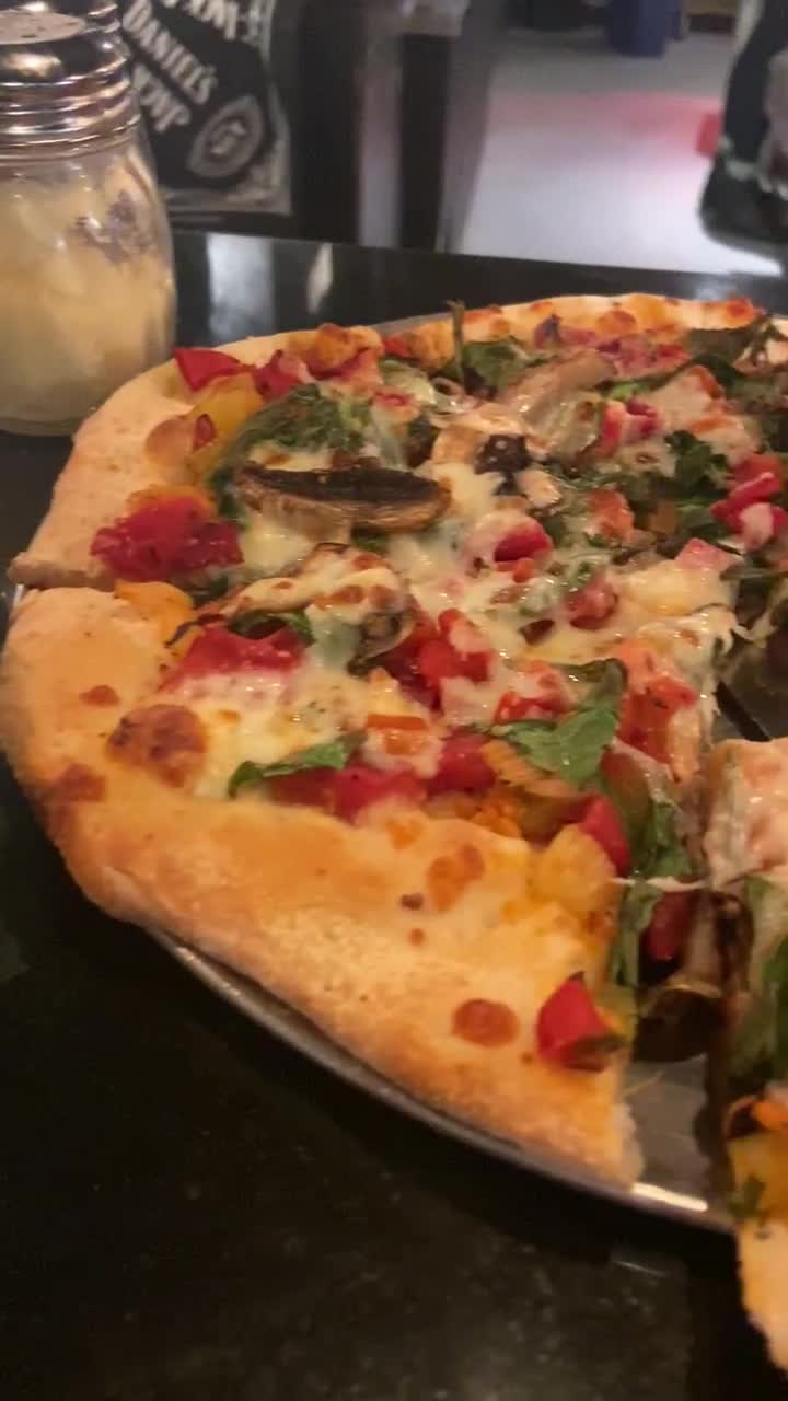 Sawmill Pizza & Taphouse