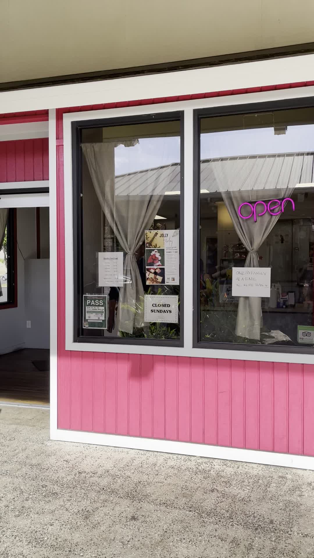 Video review of Tasaka Guri Guri Shop