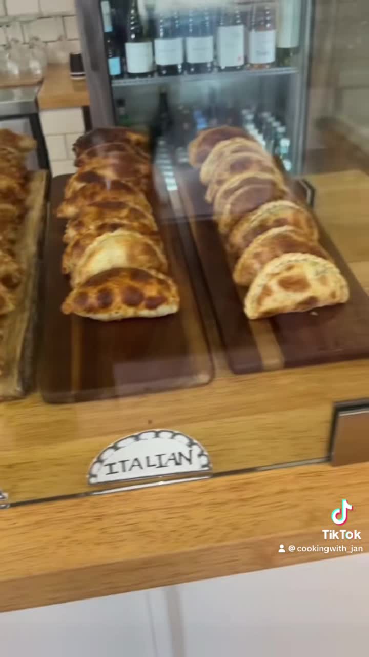 Classico Takeout & Empanadas