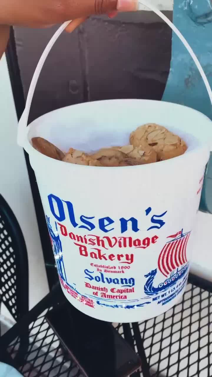 Olsen's Danish Village Bakery