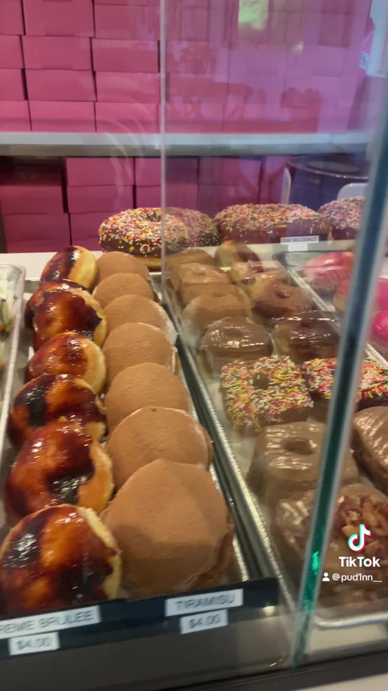 Bob’s Donuts