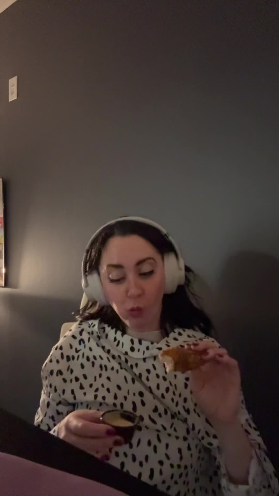 Video review of Nic & Normans