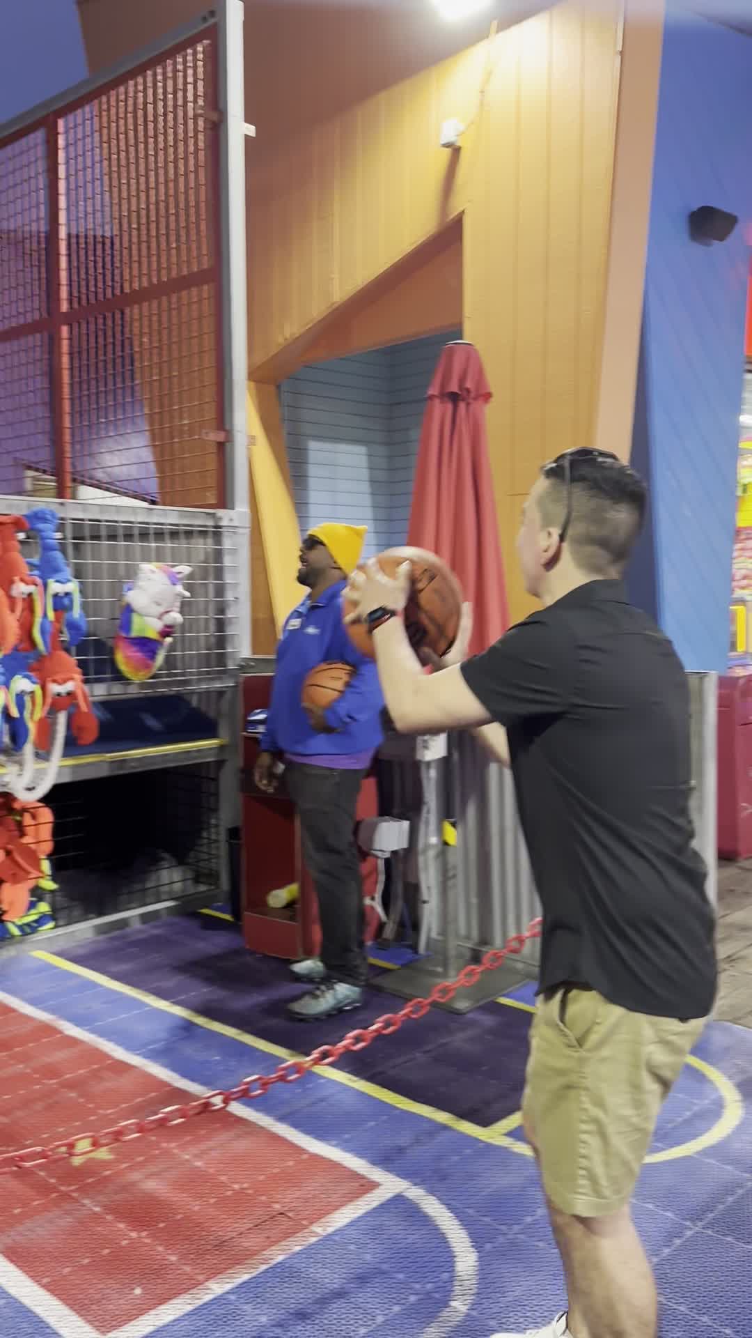 Video review of Santa Monica Pier Carousel