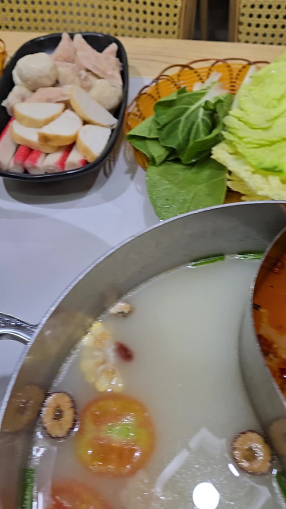 Jiang Nan Hotpot