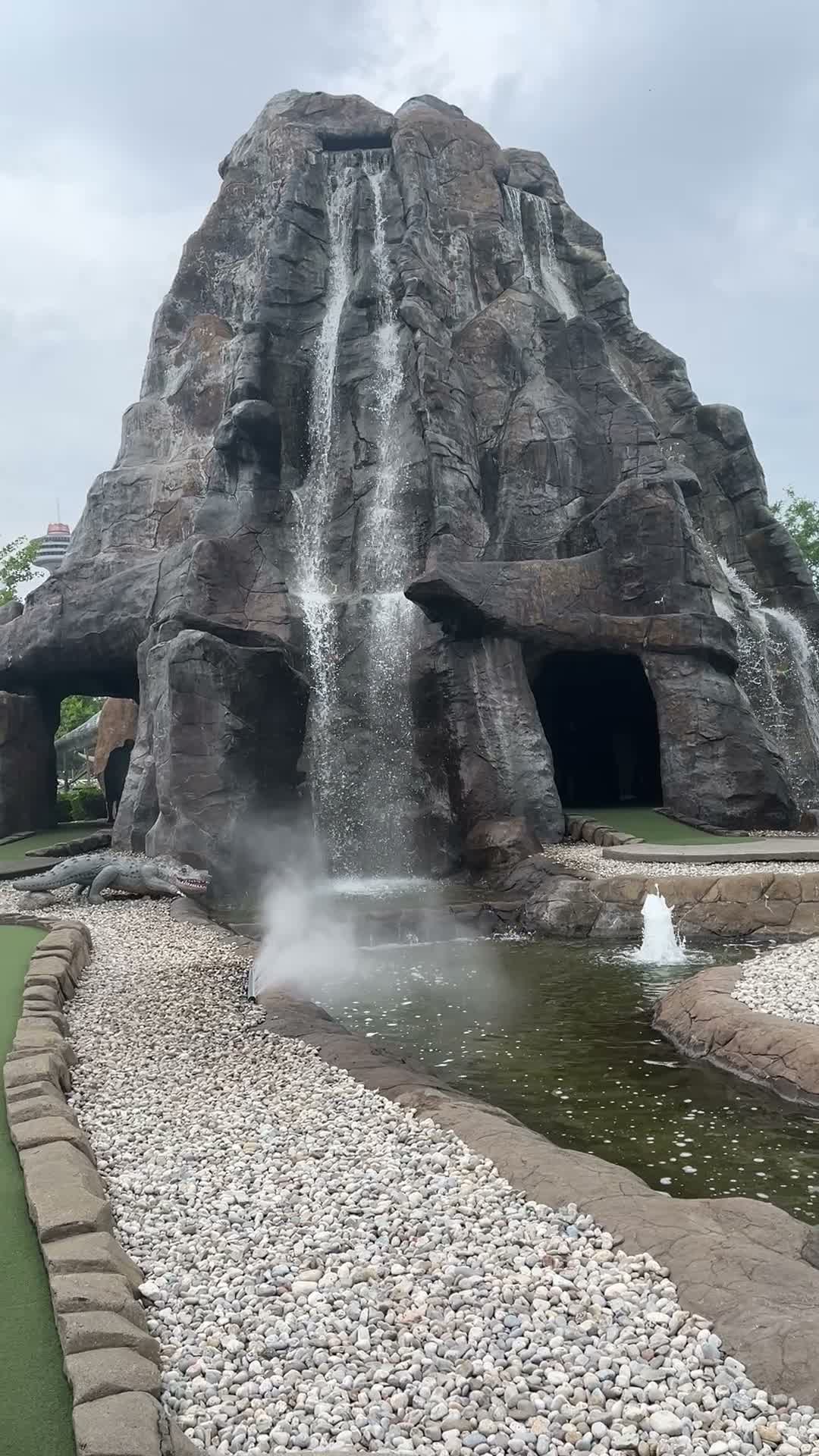 Dinosaur Adventure Golf