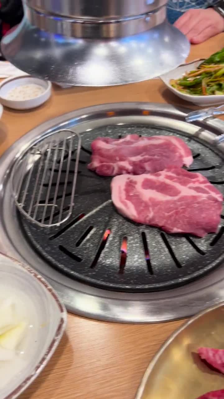 本故鄉美食店